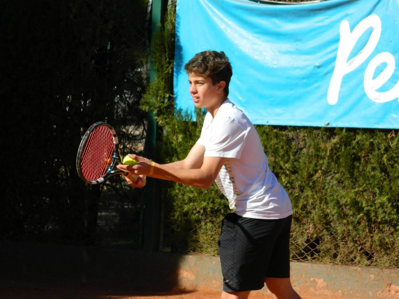 Tenis de alto rendimiento